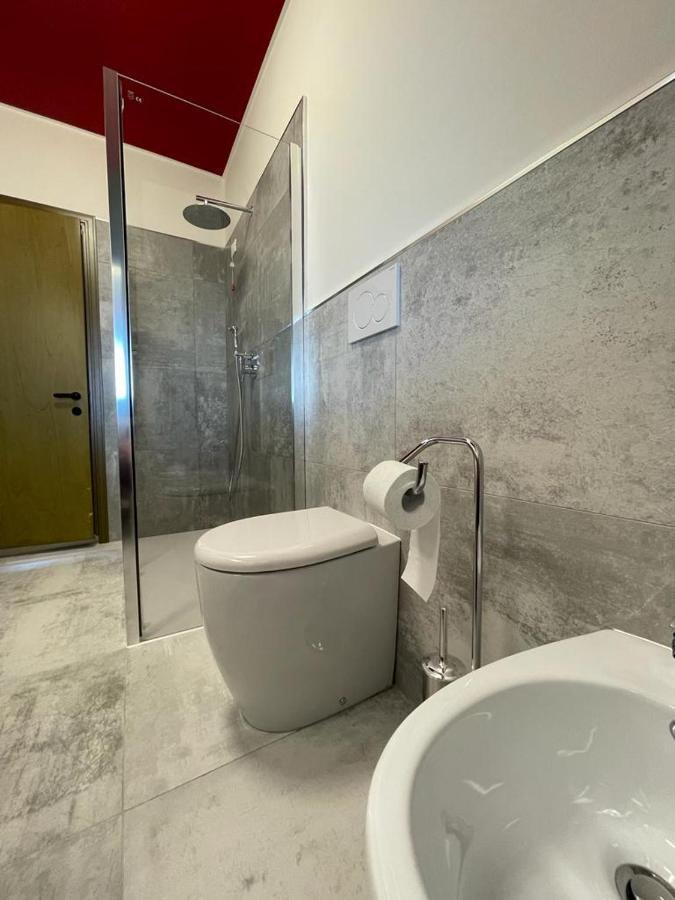 Panoramapartment Desenzano del Garda Buitenkant foto