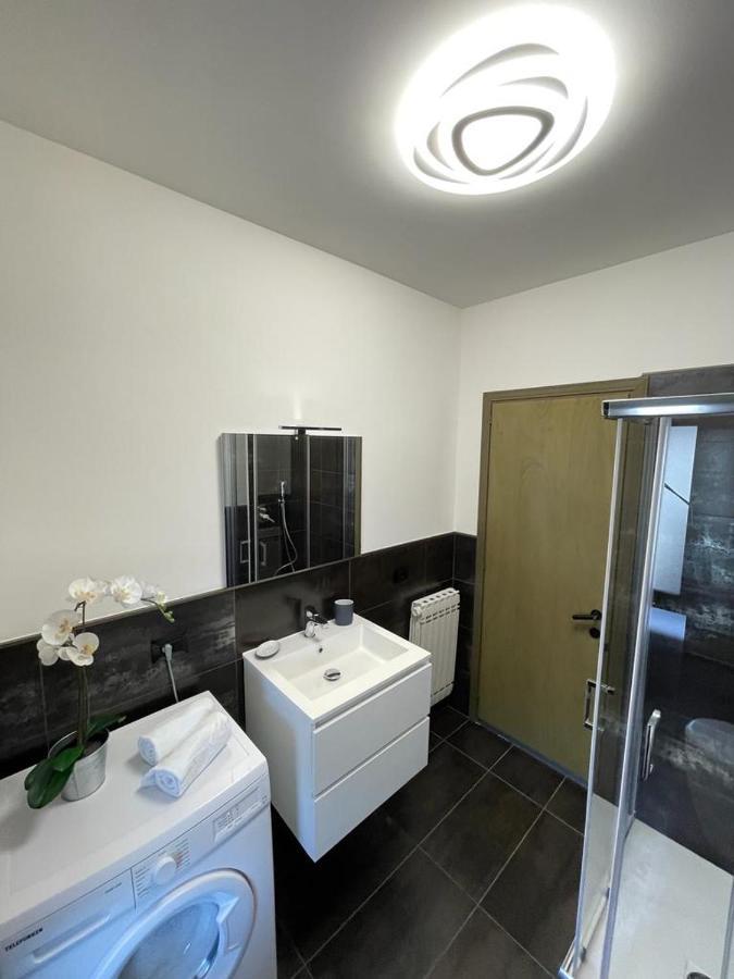 Panoramapartment Desenzano del Garda Buitenkant foto